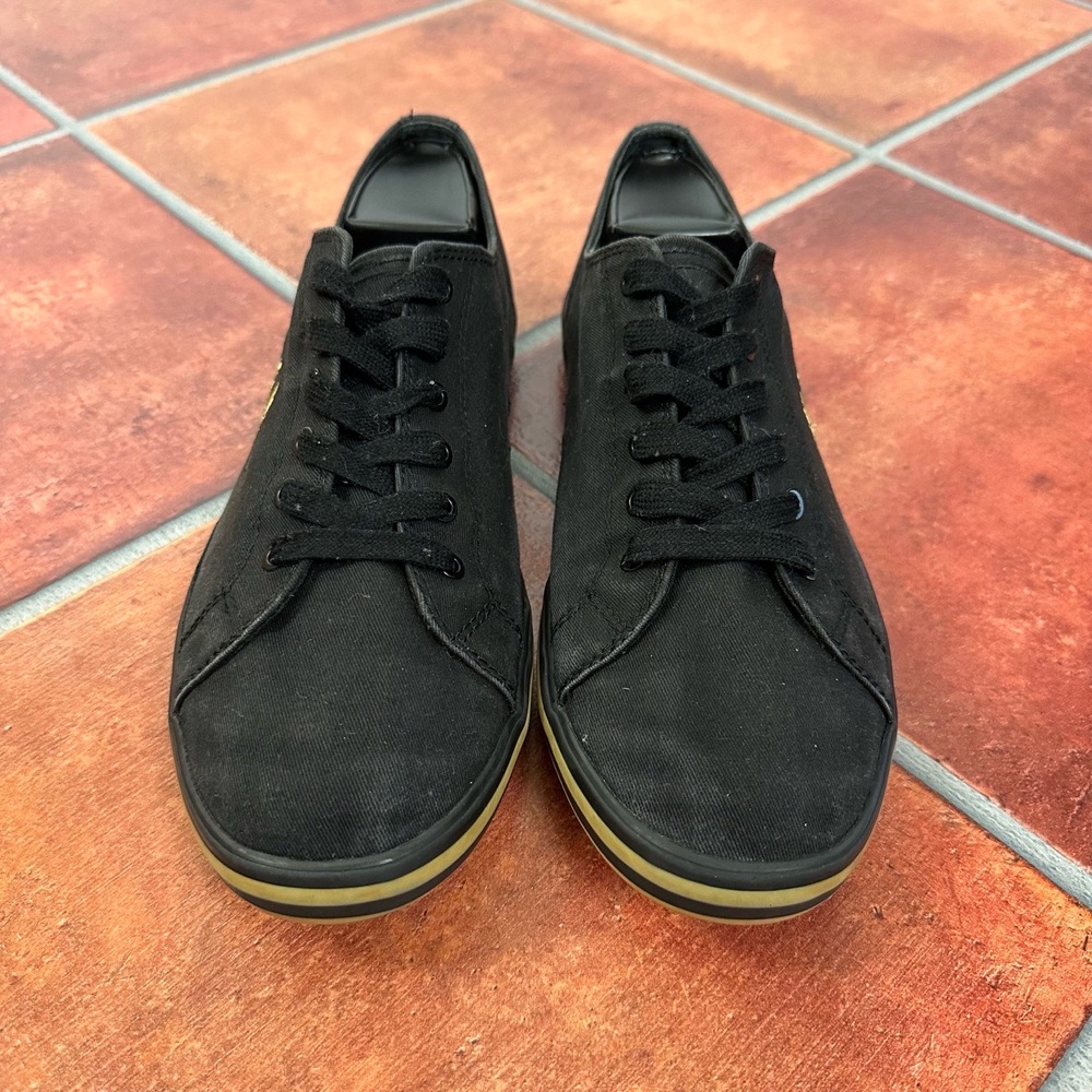 Fred Perry Black Embroidered Logo Lace-Up Rubber Sole Sneakers Size US 10 - Picture 3 of 13